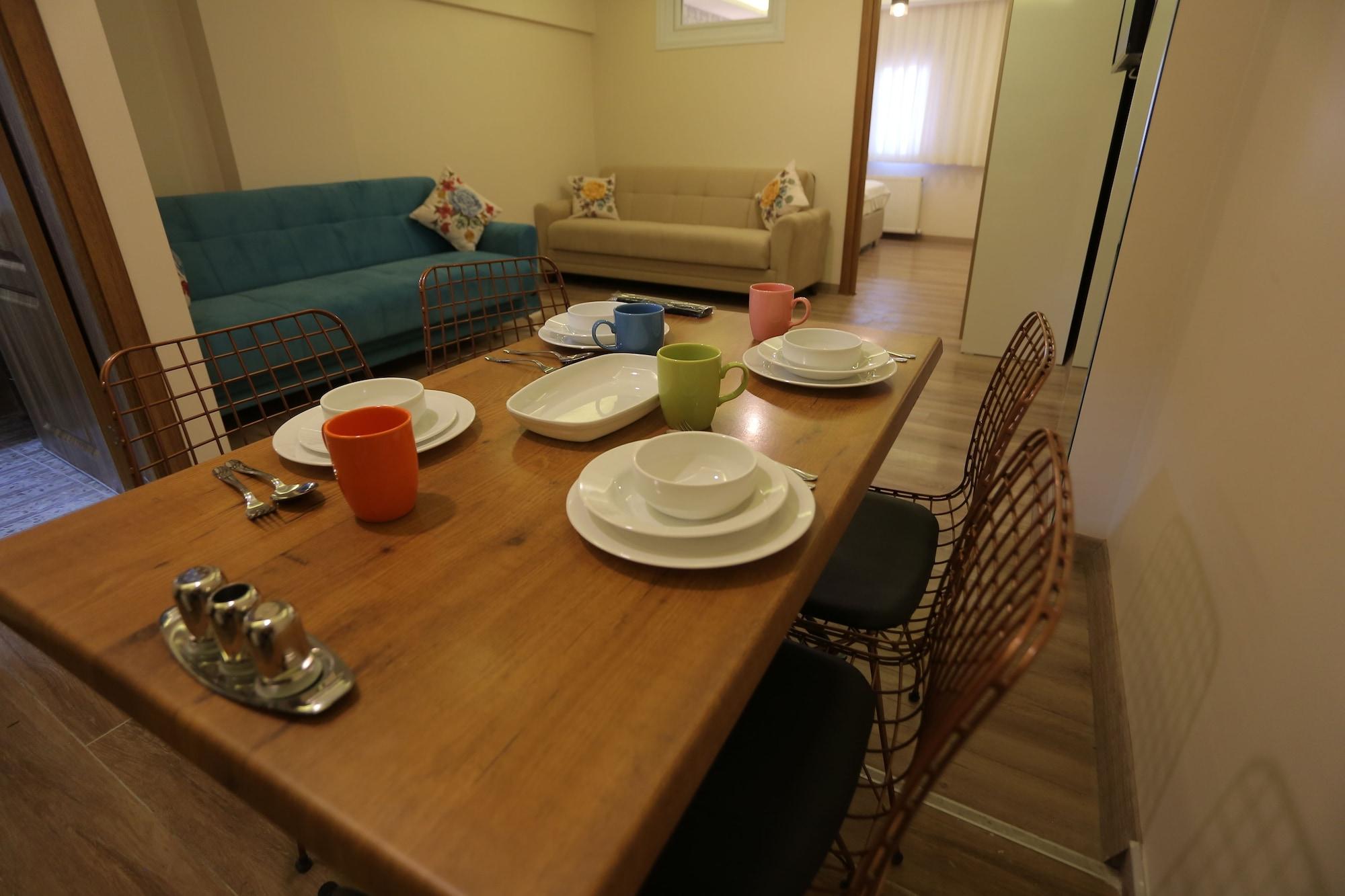 T-square Hotel 2*